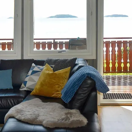 4 Person Holiday In Дом отдыха *